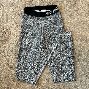 Nike Pro leggings size XS